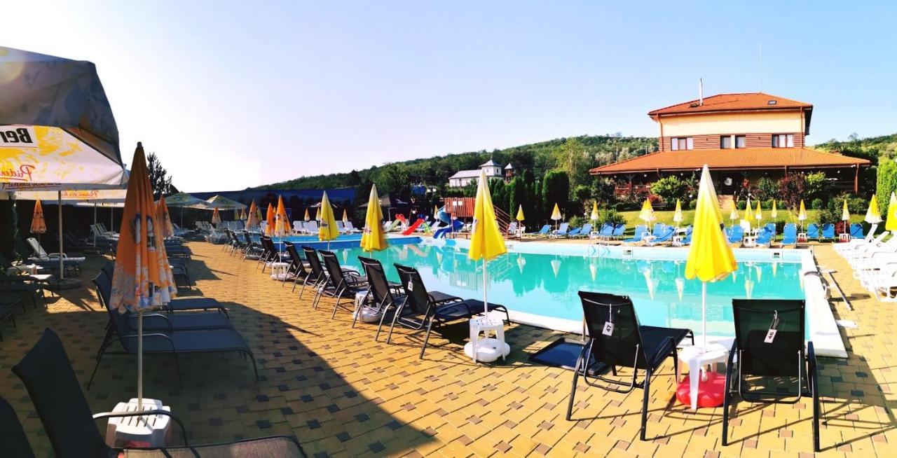 Aqua Party Ξενοδοχείο Victoria  Εξωτερικό φωτογραφία